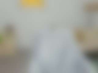 Live cam show with Ariannaaxx - Smoking on CamwithHer