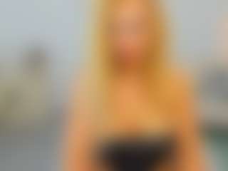 Live cam show with Ariannaaxx - Dildo Or Vibrator MILF on Camsoda