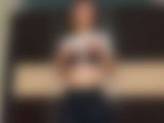 Live cam show with BrittenyYing - Petite on Camsoda