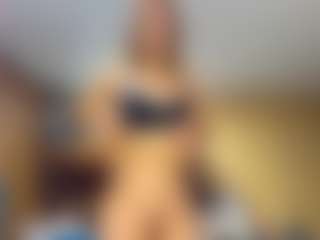 BrittenyYing's Live Sex Cam Show