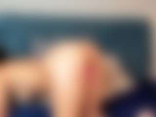 Live cam show with Casca-Loly - White on SpunkLive | colombia