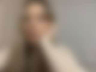 Live cam show with CoriEbner - Ass To Mouth on AdultVida.com