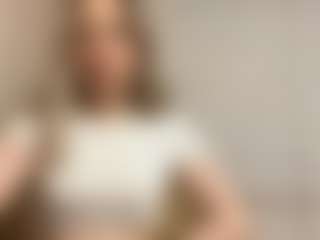 Live cam show with CoriEbner - New Anal on Mixed Magazine Live