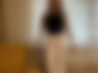 Live cam show with CoriEbner - Average on nudelive.tv