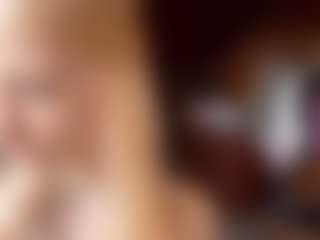 Elsa's Live Sex Cam Show
