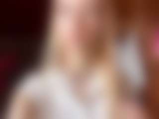 Live cam show with Elsa - Handjob on camwithhim.com