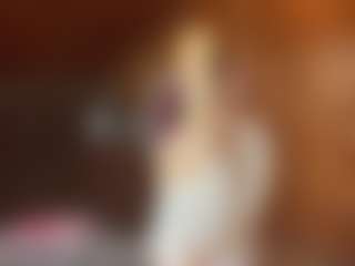 Live cam show with Elsa - Amateur on madthumbs