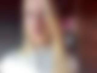 Live cam show with Elsa - Blue Eyes on Camsoda