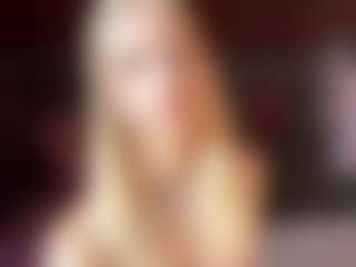 Live cam show with Elsa - Blonde Hair College on Camsoda