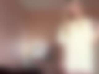Live cam show with Elsa - Handjob on Dare Cams