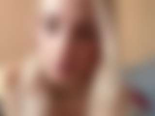 Live cam show with Elsa - Athletic College on Hubzter Live