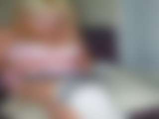 lexabone MILF webcam performer live streaming