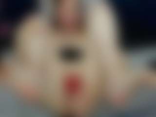 RochiCooper's Live Sex Cam Show