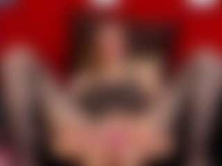 RochiCooper MILF webcam performer live streaming