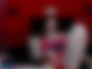 RochiCooper MILF webcam performer live streaming