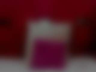 Live cam show with RochiCooper - Mature Young Adult on thefappeningchat.com