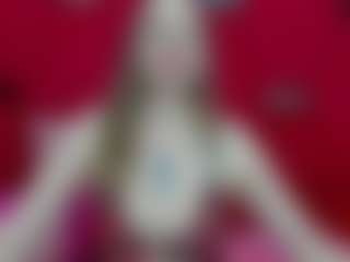 Live cam show with RochiCooper - Middle Aged on Camsoda