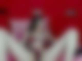 Live cam show with RochiCooper - Blonde Hair Middle Aged on Camsoda