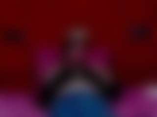 Live cam show with RochiCooper - Mature on Soda Cam