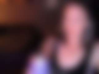 SkySlut1212's Live Sex Cam Show