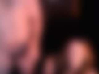 SkySlut1212's Live Sex Cam Show