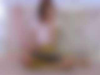Live cam show with cheerry-tay - Skinny on AdultVida.com