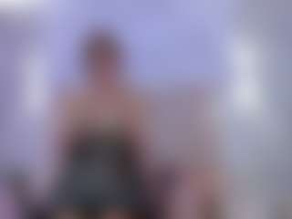 Live cam show with cheerry-tay - Oil on Camsoda