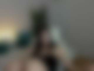 Live cam show with Jennifer-Broccoli - Upskirt on Dolls Live
