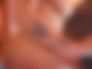 penelope-tay MILF webcam performer live streaming