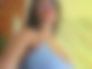 Live cam show with penelope-tay - Mature on Gym Cam Girls