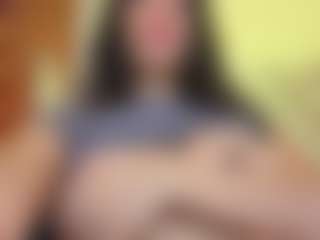 Live cam show with penelope-tay - Mature Young Adult on friskycurves.com