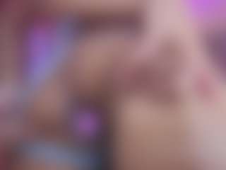 Live cam show with penelope-tay - Flashing on Camsoda