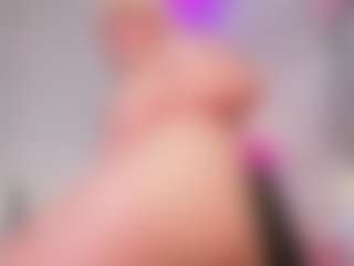 sakura-tay's Live Sex Cam Show