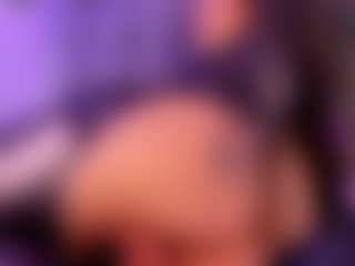 sweetsamy1's Live Sex Cam Show