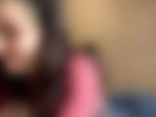 Live cam show with Sophie - Average on Camsoda