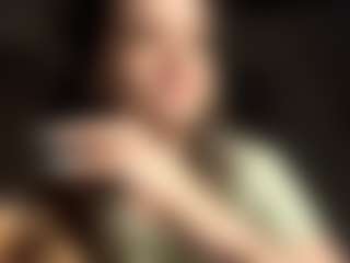 Live cam show with Sophie - Average on luckytryst.com