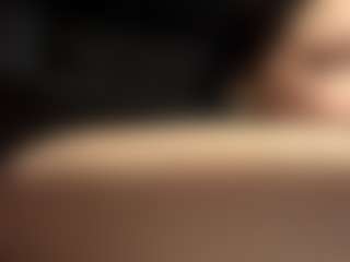Live cam show with Sophie - Cute on Gym Cam Girls