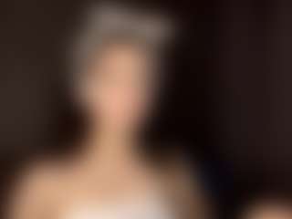 Live cam show with Sophie - Solo on CamSodaAdn