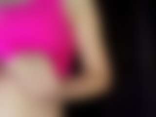 Live cam show with Sophie - Ahegao on Fling VIP Chat