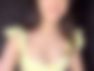 Live cam show with Sophie - Athletic on TottyGirls