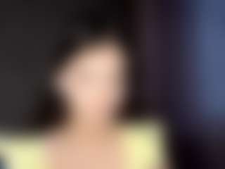 Live cam show with Sophie - Average on iamadamtest123.com