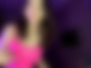 Live cam show with Sophie - Skinny on galaxygirlnitro.com
