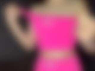 Live cam show with Sophie - Bikini on Camsoda