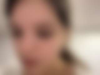 Spettacolo in cam dal vivo con Sophie - Moaning su Camsoda