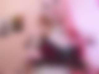 AlvinaBramham's Live Sex Cam Show