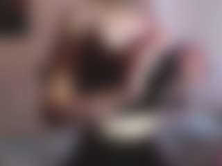 Live cam show with AlvinaBramham - Doggy on Camming Site
