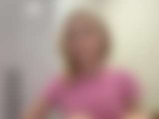 Maggie's Live Sex Cam Show