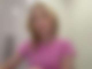 Maggie's Live Sex Cam Show