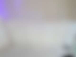Live cam show with BambinaDolce - Full Nudity on livesuperchat.net