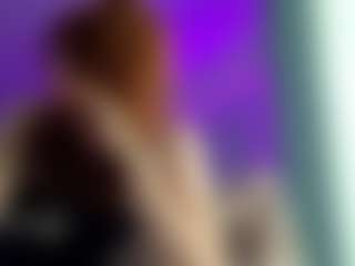 Live cam show with CaraFliger - Doggy Style on Chatstar